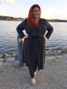 Og denne jakke - absolut favorit style i mit skab dette efterår!